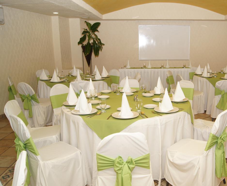 Hotel Miraflores Villahermosa Buitenkant foto