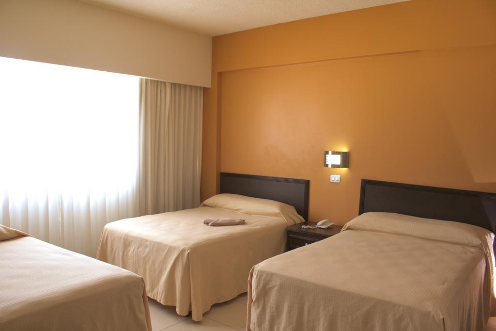 Hotel Miraflores Villahermosa Buitenkant foto