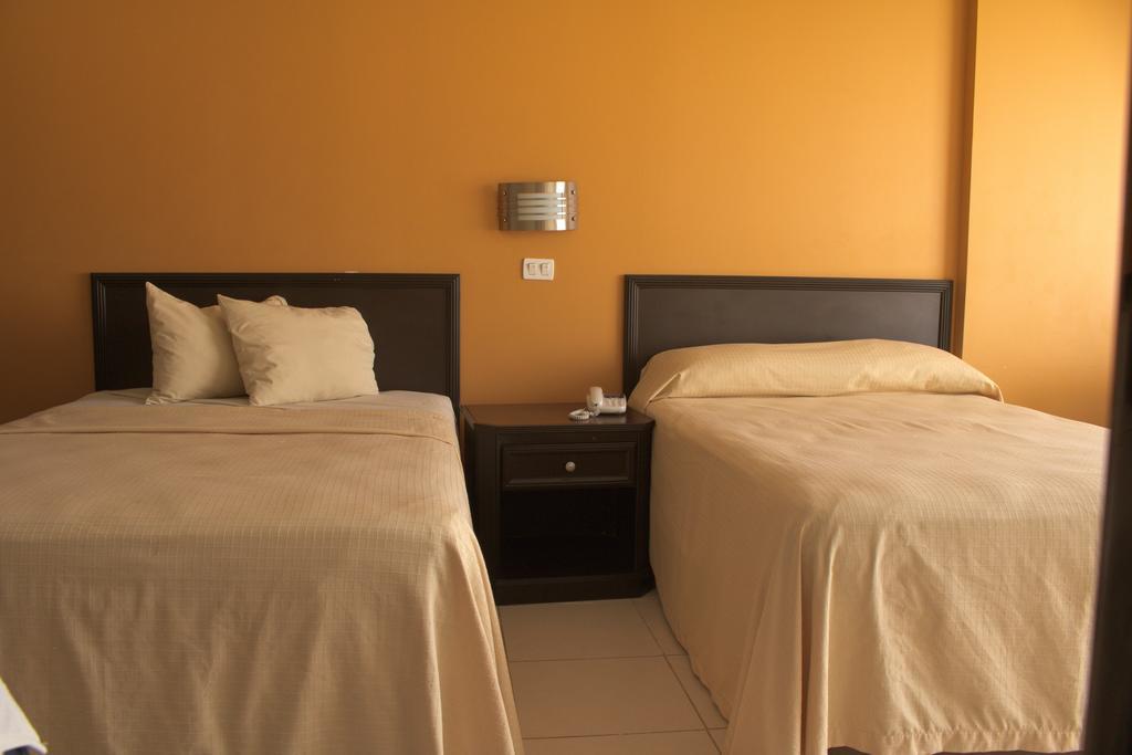 Hotel Miraflores Villahermosa Buitenkant foto